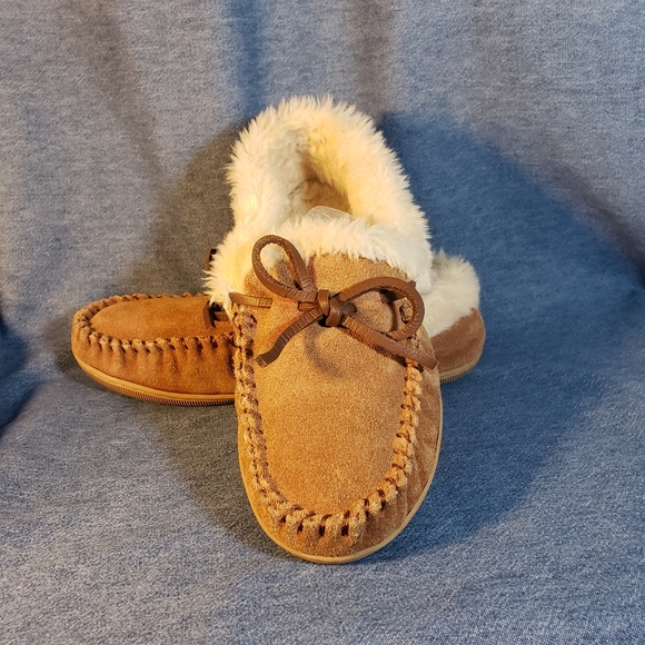 J. Crew Shoes - 🐞 J Crew brown suede moccasins
